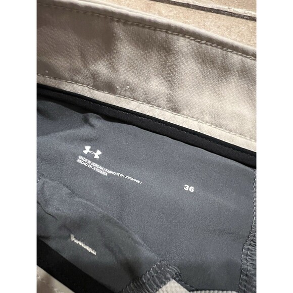 Under Armour Shorts Mens Size 36 Beige Performance Tech Golf 10" Inseam stretch - Picture 2 of 9